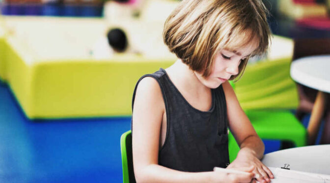 Urządzamy pokój dziecinny ale nie dziecięcy